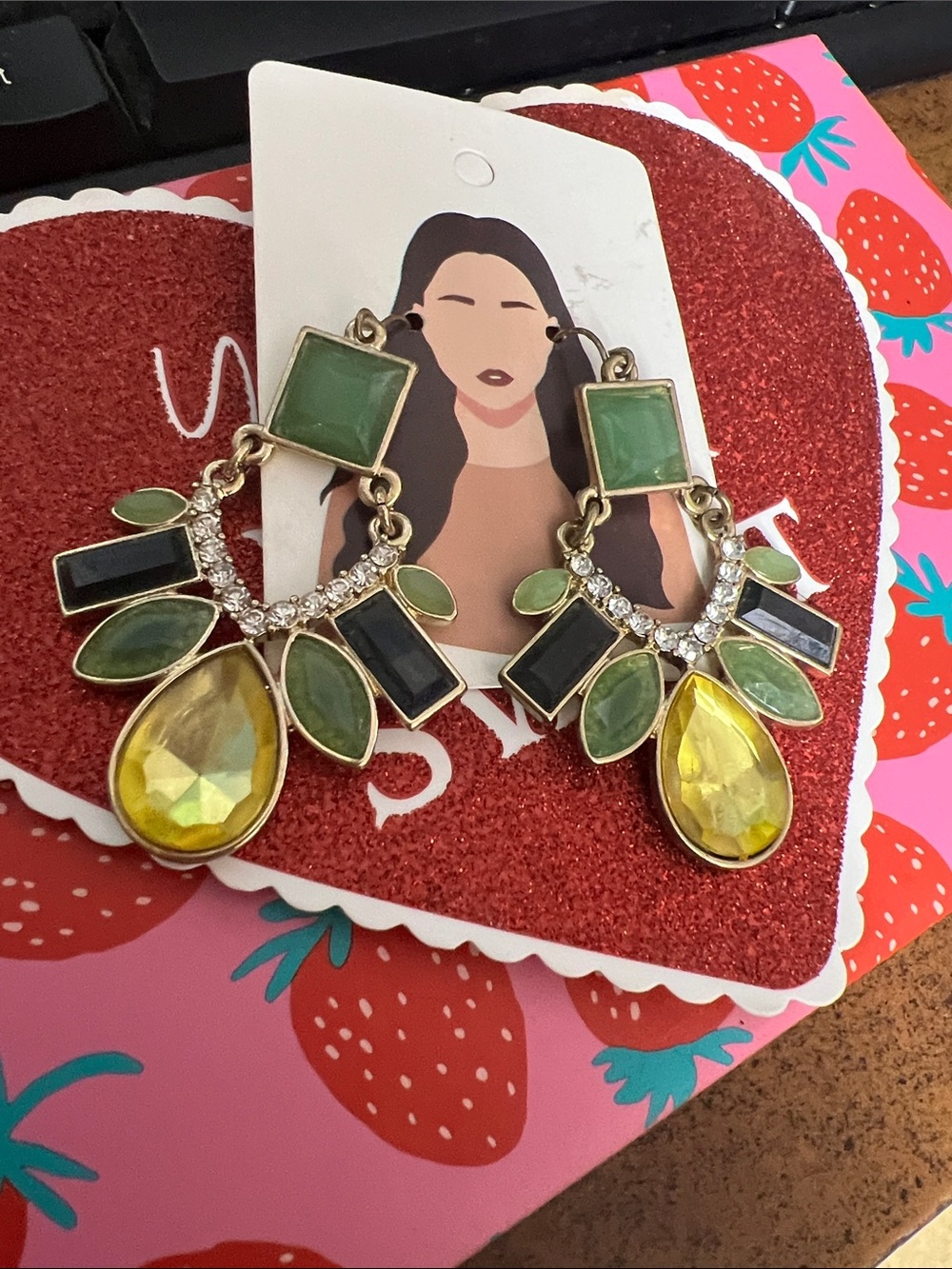 Source Unknown Green, Black & Yellow Crystal Drop Earrings